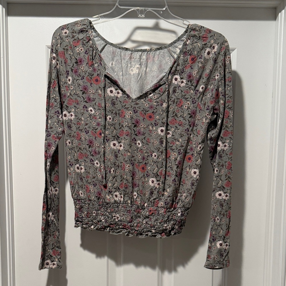 American Eagle Outfitters Soft & Sexy Floral Top